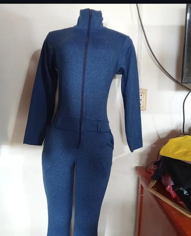 Jumper / mono de trabajo personalizado